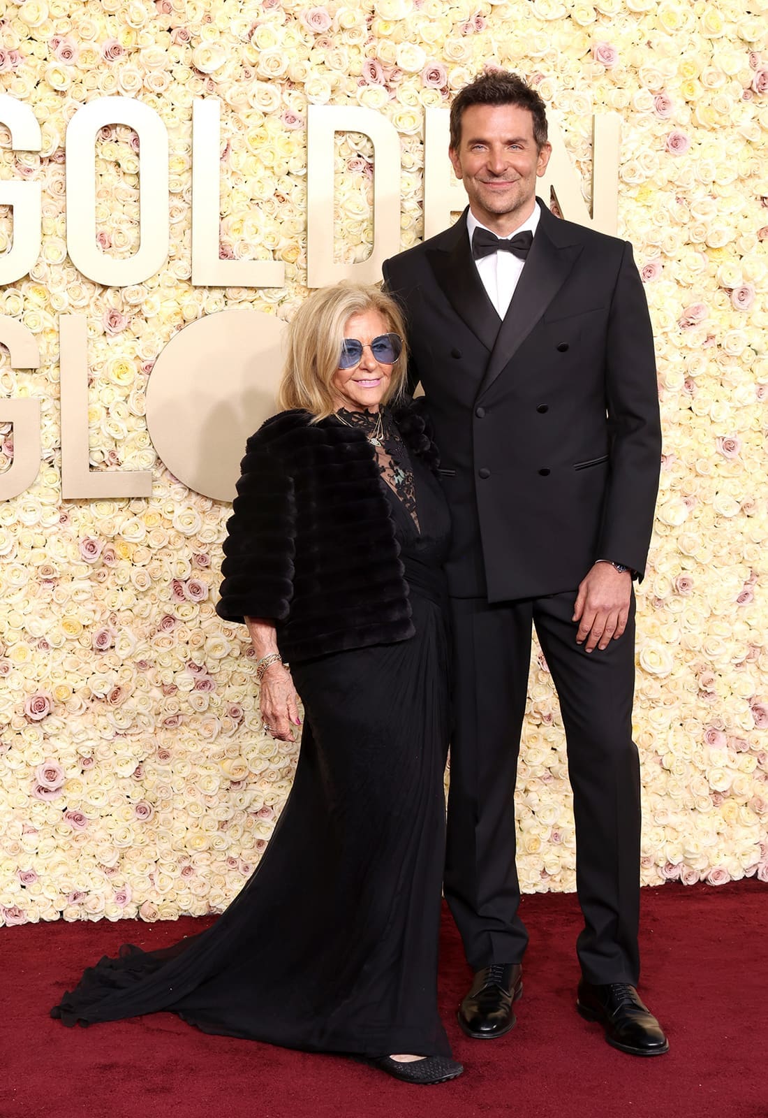 bradley cooper golden globes